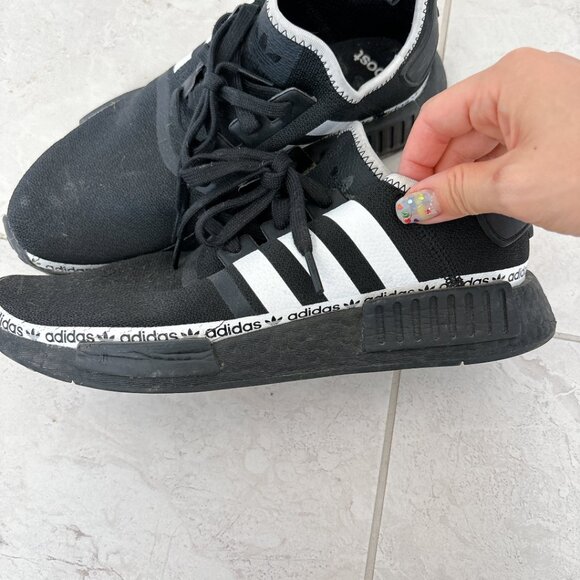BLACK ADIDAS NMD SIZE 10 MENS - Picture 5 of 7